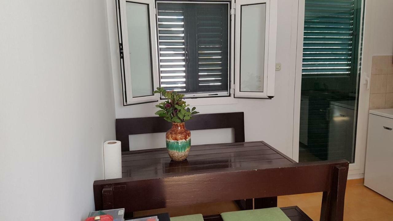 Apartment Gal Подгора Екстер'єр фото