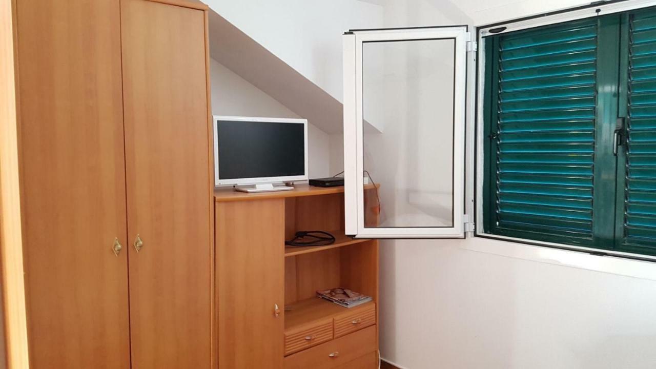 Apartment Gal Подгора Екстер'єр фото